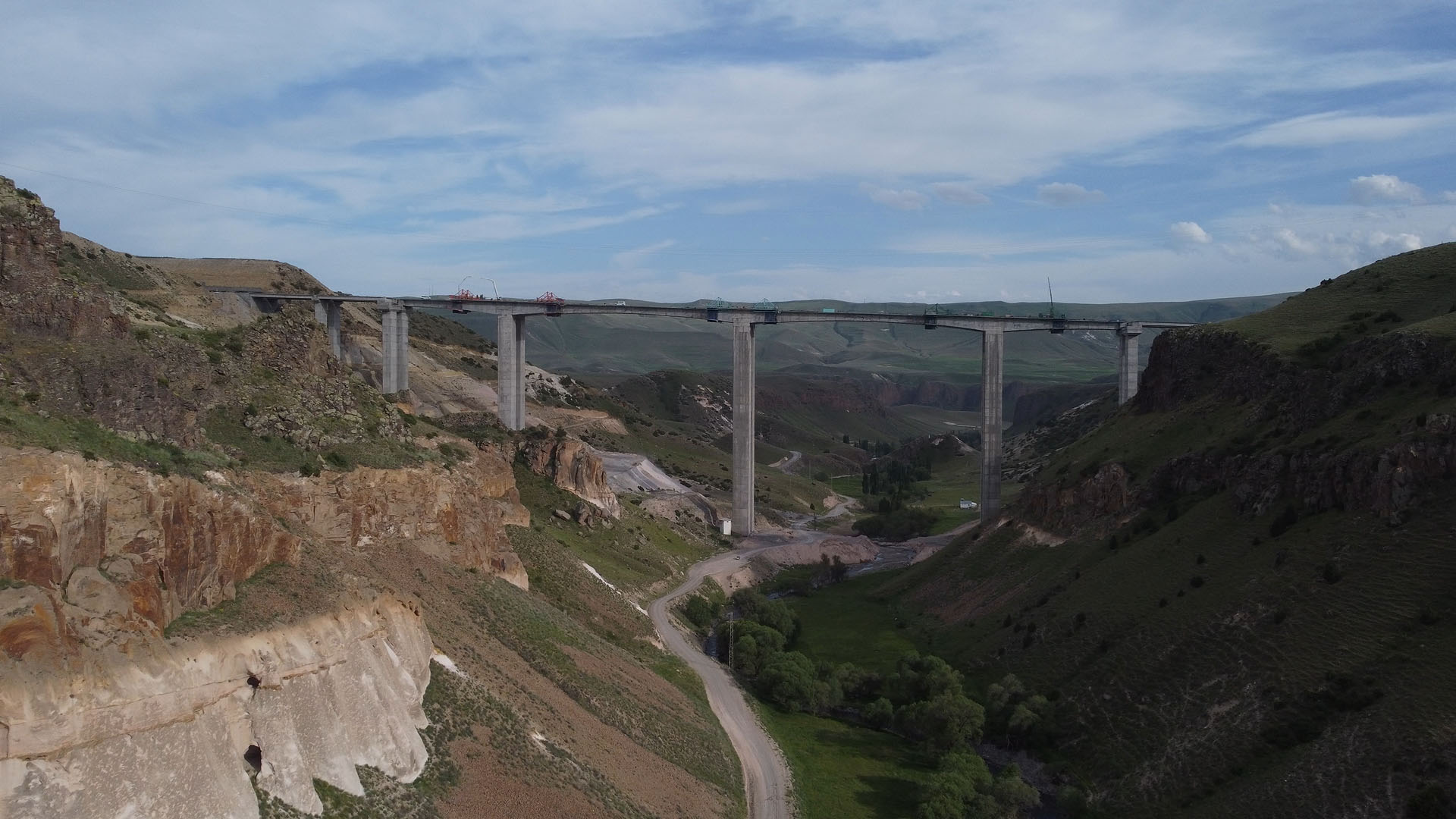Viaducto de Taşlıgüney 2, en Kars